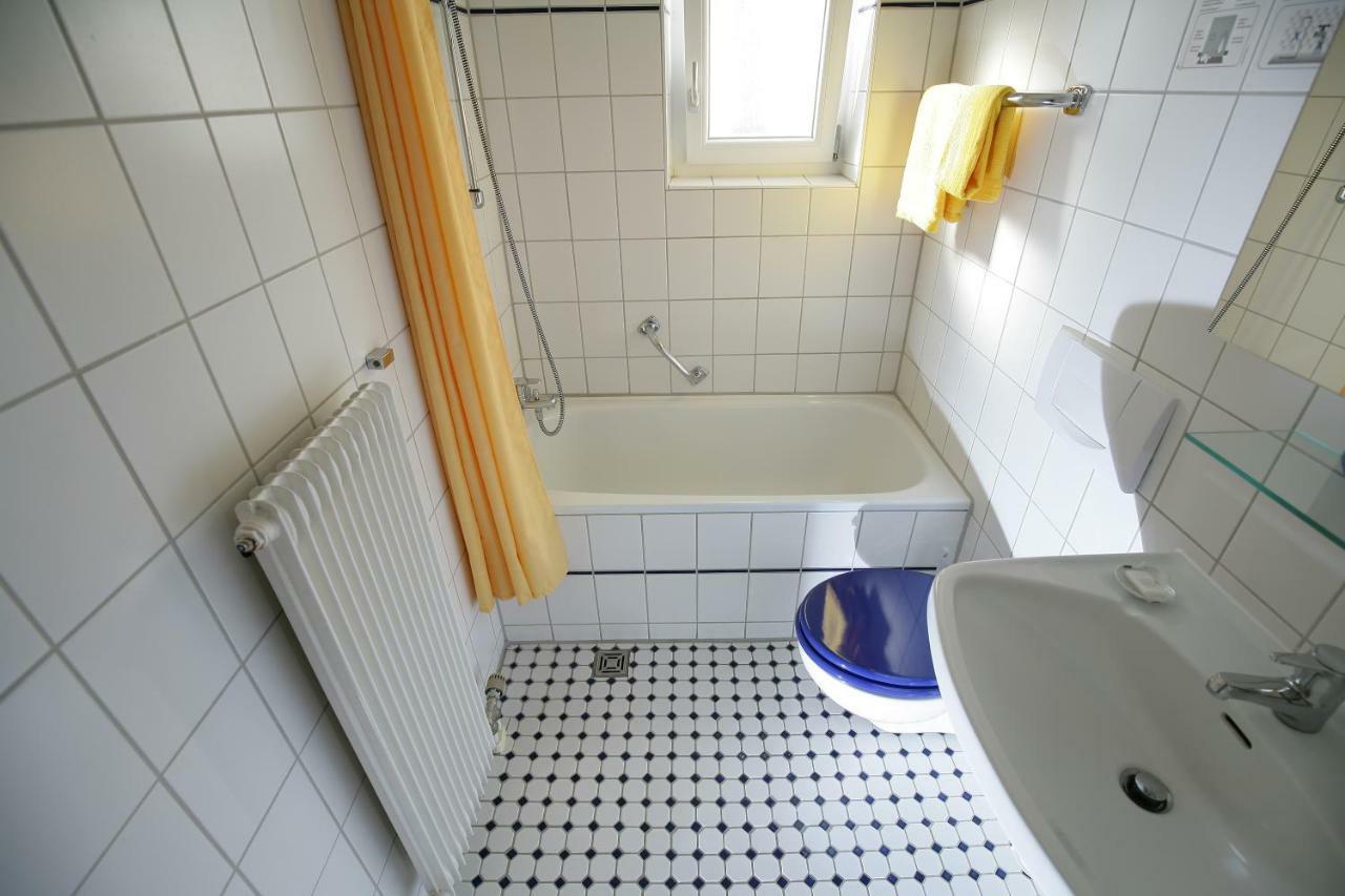 Göppingen Hotel Am Baronenwald מראה חיצוני תמונה