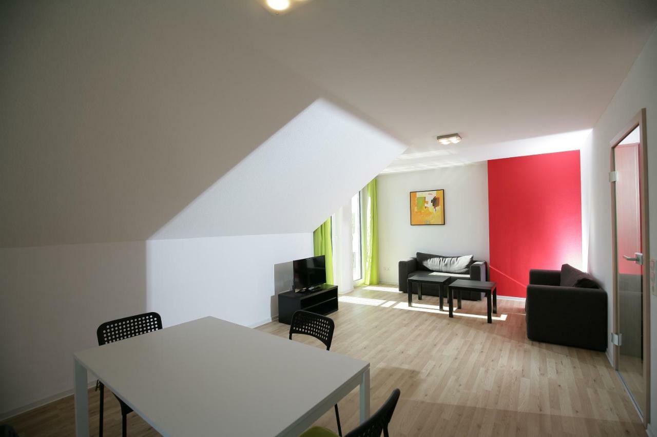 Göppingen Hotel Am Baronenwald מראה חיצוני תמונה