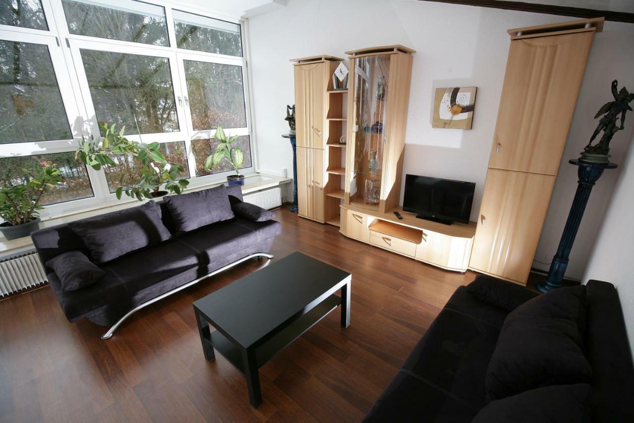 Göppingen Hotel Am Baronenwald מראה חיצוני תמונה